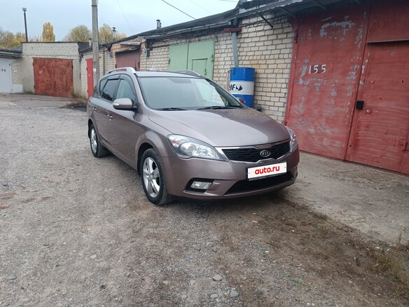 2010 Kia Ceed I, бежевый, 780000 рублей - вид 3