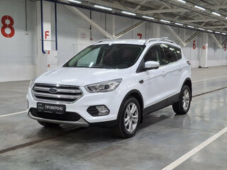 2017 Ford Kuga II Рестайлинг, белый, 1440000 рублей, вид 1