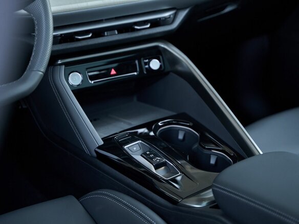 2026 Audi Q5 L III (GU), чёрный, 7099900 рублей - вид 25