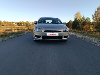 2011 Mitsubishi Lancer X Рестайлинг, бежевый, 530000 рублей, вид 3