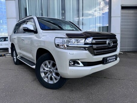 Toyota Land Cruiser 200 Series Рестайлинг 2