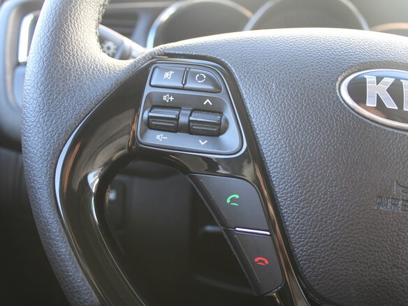 2016 Kia Ceed II Рестайлинг, чёрный, 1485000 рублей - вид 12