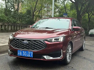 2021 Ford Escort VI Рестайлинг 2, красный, 890222 рублей, вид 1