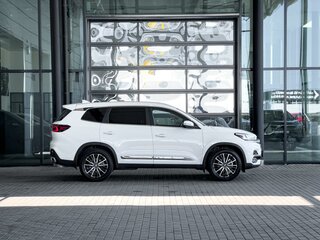 2023 Chery Tiggo 8 I Рестайлинг, белый, 1839000 рублей, вид 2