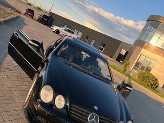 2000 Mercedes-Benz CL-Класс 600 II (C215), чёрный, 700000 рублей, вид 4