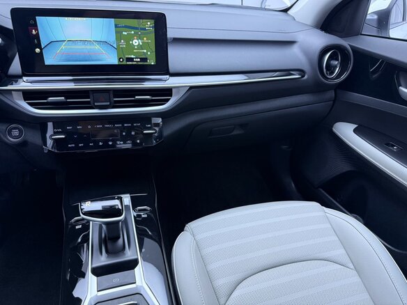 2023 Kia K3 II (China Market) Рестайлинг, белый, 1485007 рублей - вид 14