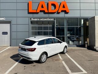2026 Lada (ВАЗ) Vesta SW I Рестайлинг (NG), белый, 1815000 рублей, вид 3