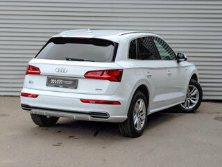 2019 Audi Q5 II (FY), белый, 3300000 рублей, вид 5