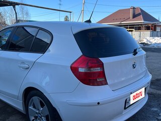 2010 BMW 1 серии 116i I (E81/E82/E87/E88) Рестайлинг, белый, 770000 рублей, вид 5