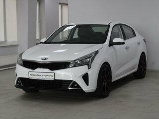 2021 Kia Rio IV Рестайлинг, белый, 1669900 рублей, вид 3