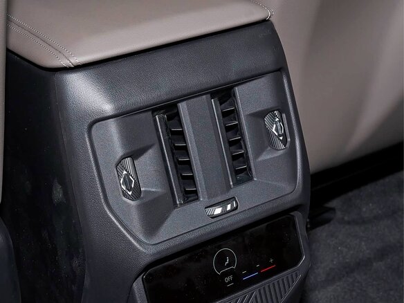 2026 BMW X3 25L xDrive IV (G45/G48), серый - вид 19