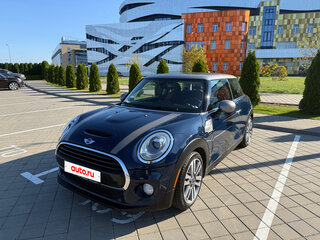 2017 Mini Hatch Cooper III (F55/F56), синий, 1700000 рублей, вид 1