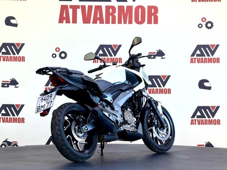 2018 Bajaj Dominar 400, белый, 349000 рублей, вид 3