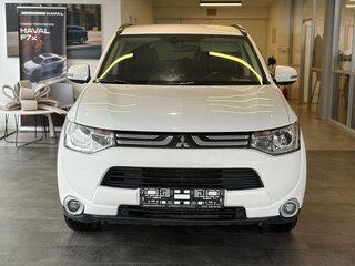 2013 Mitsubishi Outlander III, белый, 1162000 рублей, вид 2