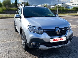 2021 Renault Sandero Stepway II Рестайлинг, серый, 1400000 рублей, вид 3