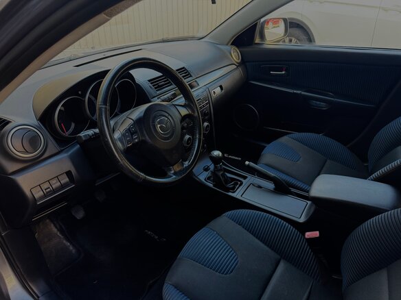 2003 Mazda 3 I (BK), серый, 659000 рублей - вид 8
