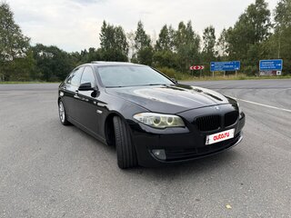 2011 BMW 5 серии 523i VI (F10/F11/F07), чёрный, 1650000 рублей, вид 2