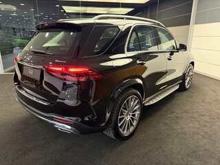 2025 Mercedes-Benz GLE 450 II (V167) Рестайлинг, чёрный, 14199000 рублей, вид 4