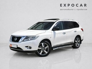 Nissan Pathfinder IV