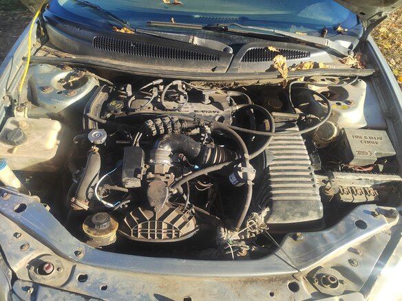 2004 Dodge Stratus II Рестайлинг, серый, 120000 рублей - вид 13