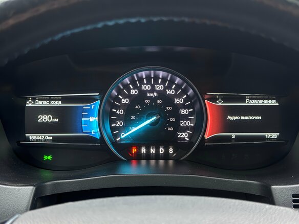 2017 Ford Explorer V Рестайлинг, чёрный, 2200000 рублей - вид 15
