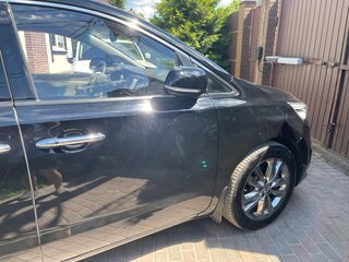 2017 Kia Carnival III, чёрный, 2499000 рублей, вид 4