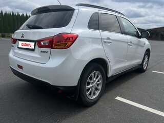 2014 Mitsubishi ASX I Рестайлинг, белый, 949000 рублей, вид 2