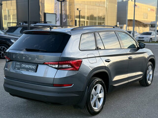 2020 Skoda Kodiaq I, серый, 2380000 рублей, вид 5