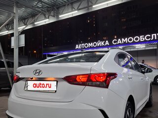 2022 Hyundai Solaris II Рестайлинг, белый, 2150000 рублей, вид 5