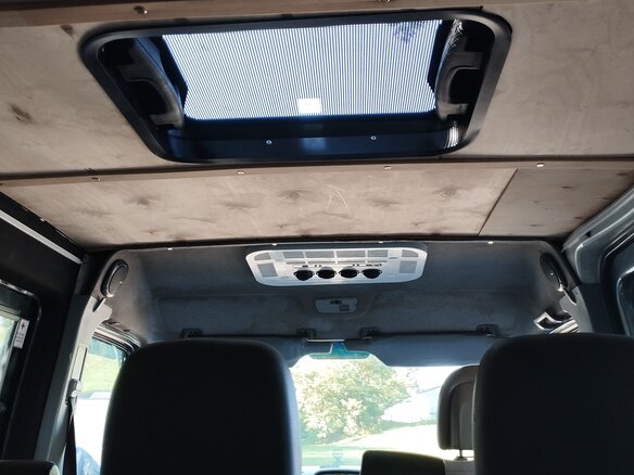2004 Mercedes-Benz Sprinter, серый, 1150000 рублей - вид 5