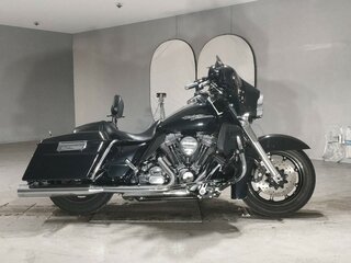 2013 Harley-Davidson Street Glide, чёрный, 1277000 рублей, вид 2