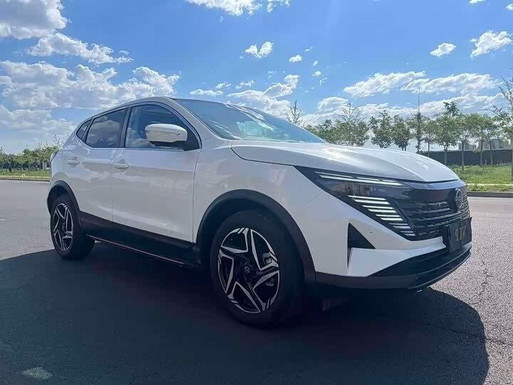 Открыть фотографии: Nissan Qashqai II Рестайлинг 2
