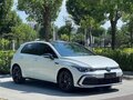 2022 Volkswagen Golf VIII, белый, 1900000 рублей - вид 2