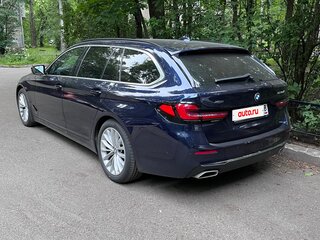 2021 BMW 5 серии 520d xDrive VII (G30/G31/G38) Рестайлинг, синий, 5000000 рублей, вид 2