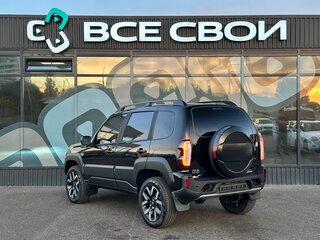 2026 Lada (ВАЗ) Niva Travel I Рестайлинг, чёрный, 1777000 рублей, вид 3