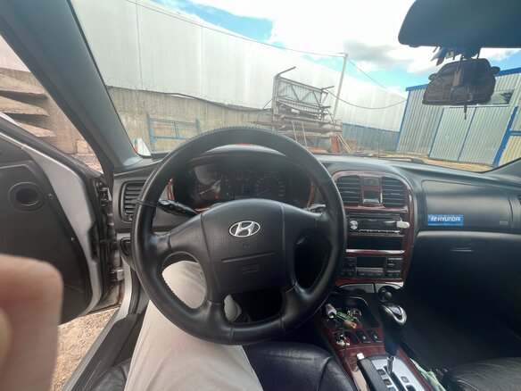 2006 Hyundai Sonata ТагАЗ IV (EF) Рестайлинг, серебристый - вид 9