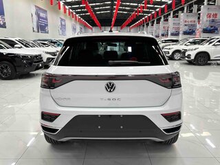 2026 Volkswagen T-Roc I Рестайлинг, белый, 1530000 рублей, вид 5