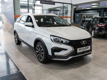 2026 Lada (ВАЗ) Vesta SW Cross I Рестайлинг (NG), белый, 2246000 рублей, вид 3