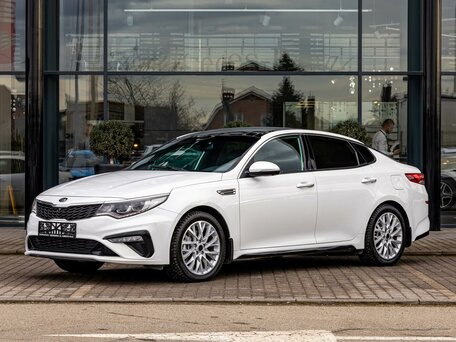 2018 Kia Optima IV Рестайлинг, белый, 1655000 рублей, вид 1