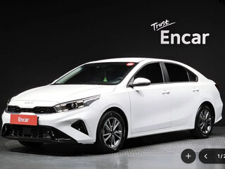 2022 Kia K3 II Рестайлинг, белый, 1450000 рублей, вид 2