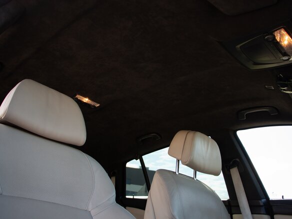 2011 BMW 5 серии Gran Turismo 535d xDrive VI (F10/F11/F07), синий, 1600000 рублей - вид 16