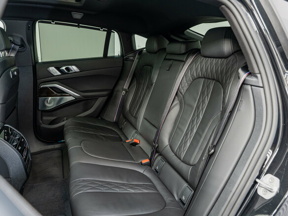 2026 BMW X6 40d III (G06) Рестайлинг, чёрный, 17490000 рублей - вид 17