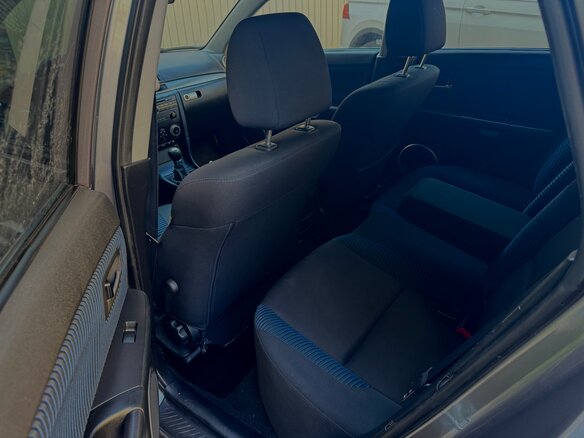 2003 Mazda 3 I (BK), серый, 659000 рублей - вид 17