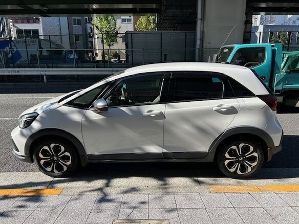 2023 Honda Fit Crosstar IV Рестайлинг, белый, 968000 рублей - вид 7