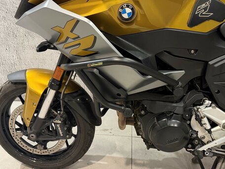 2020 BMW F 900 XR, золотистый, 790000 рублей, вид 3