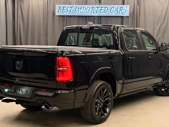 2026 Ram 1500 Crew Cab V Рестайлинг, чёрный, 9450000 рублей - вид 4