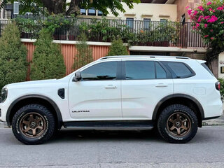 2023 Ford Everest III, белый, 5157050 рублей, вид 4