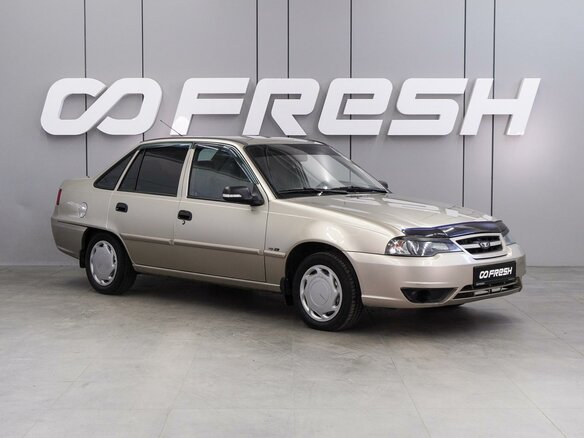 2015 Daewoo Nexia I Рестайлинг, золотистый, 499000 рублей