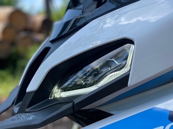 2023 BMW S 1000 XR, белый, 2350000 рублей - вид 8