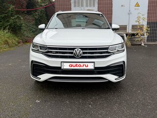 2021 Volkswagen Tiguan II Рестайлинг, белый, 3490000 рублей, вид 3